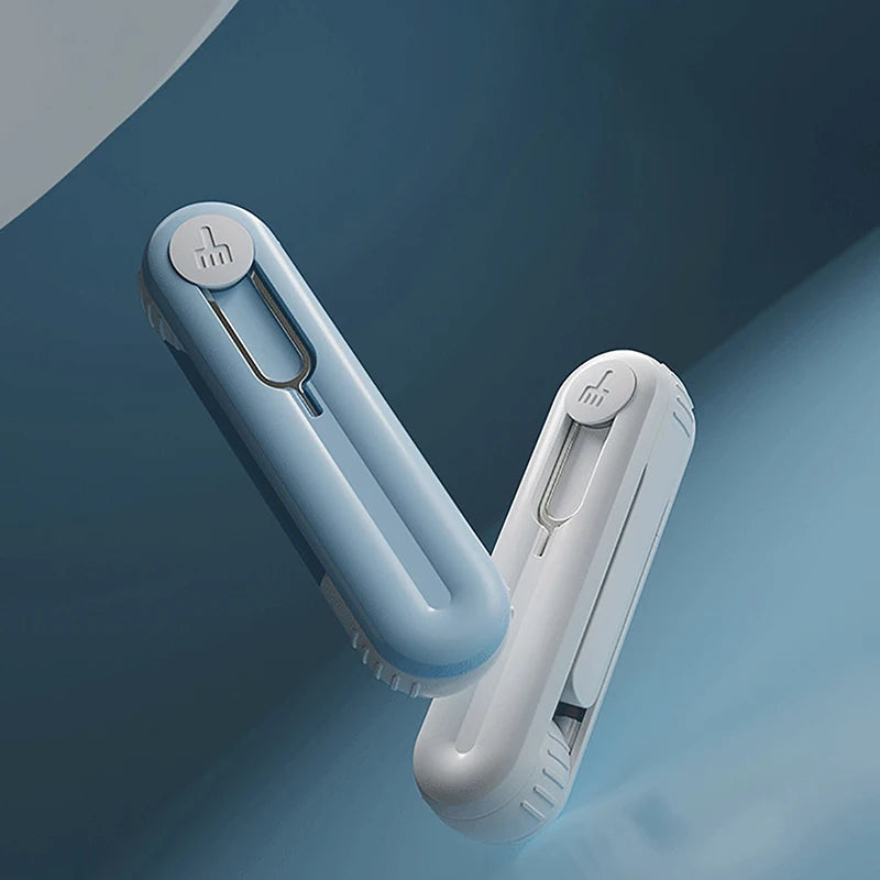 4-in-1 skoonmaakborselstel vir AirPods Bluetooth-oorfoongat Telefoonlaaipoort Skootrekenaarsleutelbord Skoon pen Stofverwyderaarstel